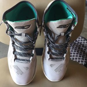 Under Armor Curry men’s size 12